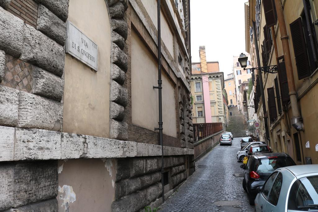 Gianicolo'S Hill Suite Apartment Rome Buitenkant foto